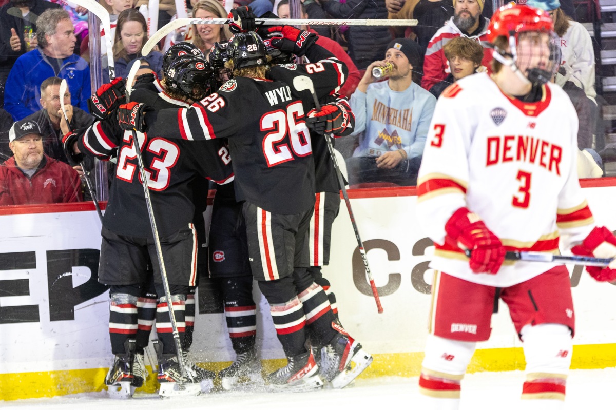 SCSU Huskies Prepare to Face #6 DU Pioneers in Playoff-Style Battle for NCAA Playoff Spot